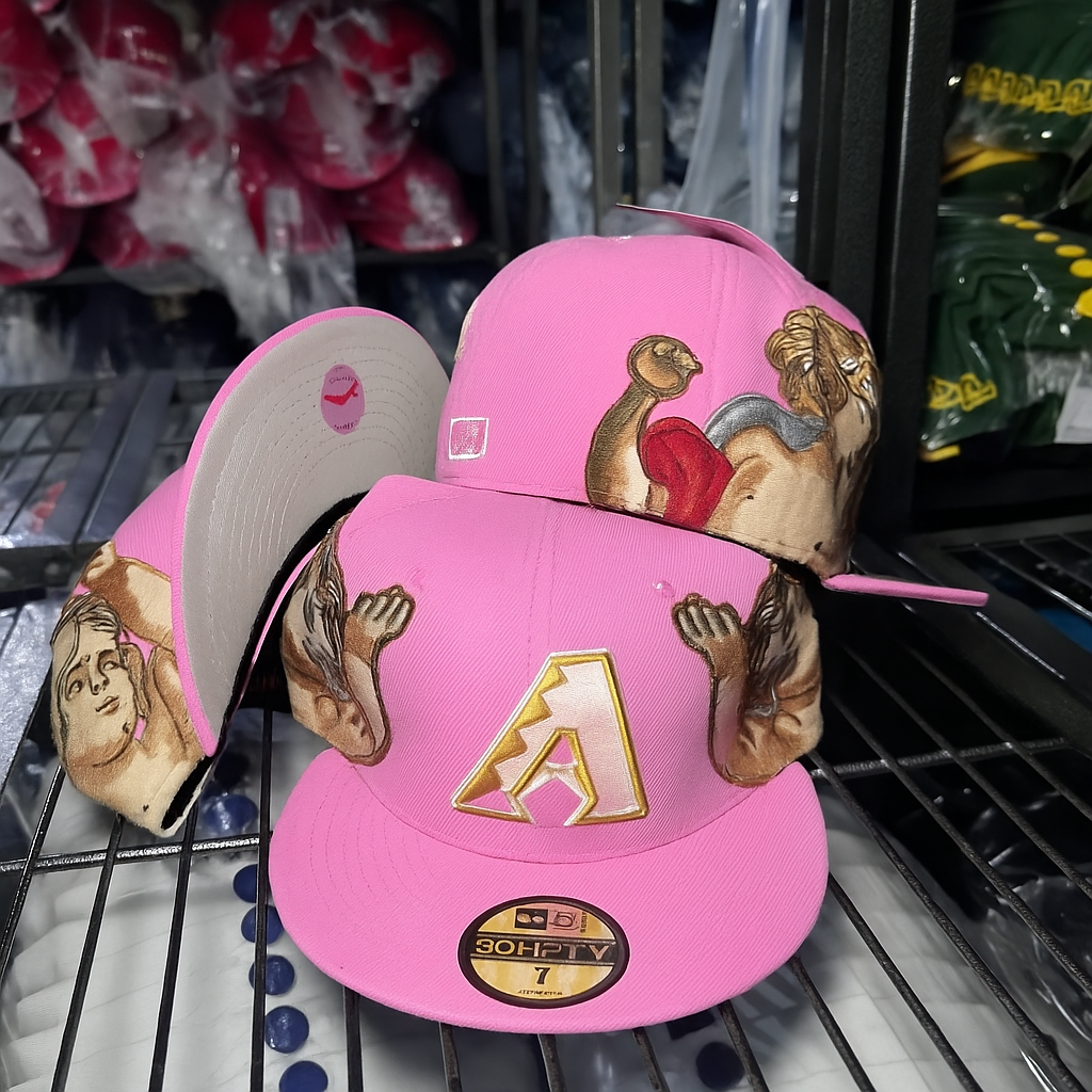 כובע ורוד מלאכים – Pink Celestial Edition